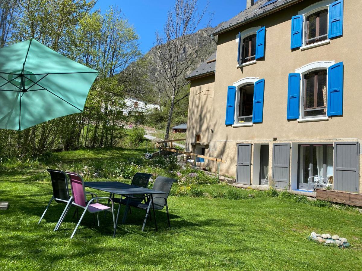 The Old School House, Les Ougiers Apartment Venosc Exterior photo